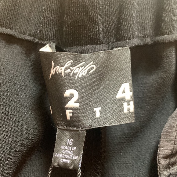 Jogger style dress pants - Picture 5 of 8